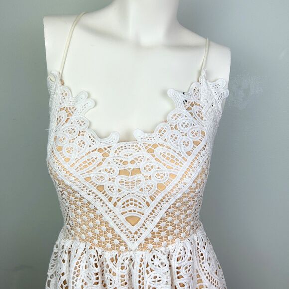 NWT Chicwish Moonlit Night Cross Back Crochet Cami Dress White Lined Bridal S - Picture 4 of 15